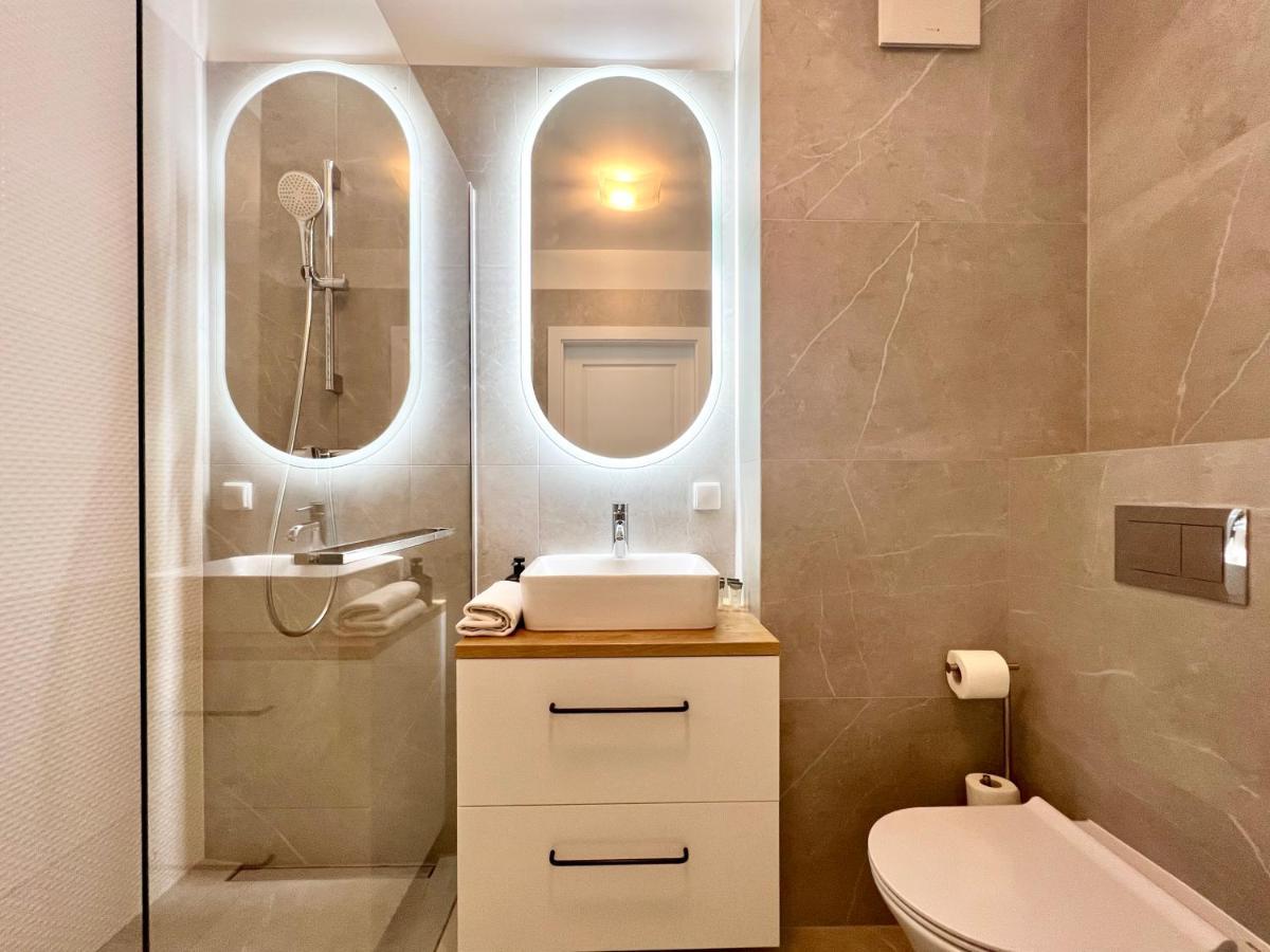 Apartamenty Garnizon Q4Apartments Gdansk Bagian luar foto
